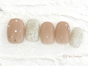 ネイルメゾン 池袋店(NAIL MAISON)/キラキラ星ドット¥5800