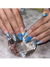 ルマネイル(LUMA NAIL)/