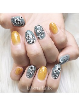 リベルタ(Liberta)/ネイル
