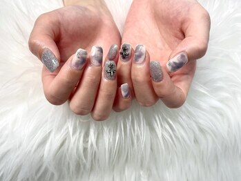 イマージュ(image)/ニュアンスグレーネイル☆SAYAKA