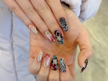 ヨミ(Yomi)の写真/【周りと差がつくネイルアート】高技術×お手頃価格でシンプル~モテ可愛系・個性派までお任せください☆