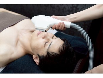 ルミア(LUMIA)の写真/【新常識！できる男の身だしなみ♪】痛みが少ない脱毛だから不安がある方も◎気軽にプロにご相談ください！