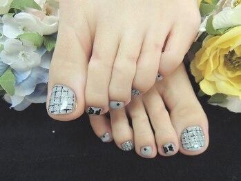 ロココ ラブリヤ ネイル 岡崎店(Rococo Lovelya Nail)/チェック×リボンネイル