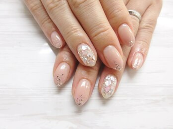 シェルネイル￥7500