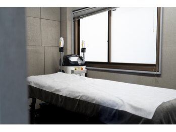 イエス 大阪梅田店(YES)/統一感ある施術ルーム