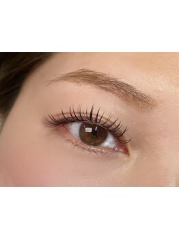 ボリュームのある目元にしたい