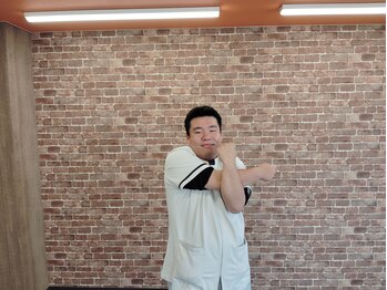 成増整骨院/肩のストレッチ