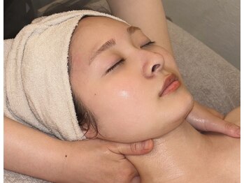 ペルレ(Perle)/小顔矯正