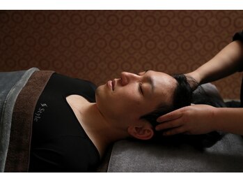 ドライヘッドスパ専門店　スイミンテラス廿日市店【12/1 NEW OPEN（予定）】/ドライヘッドスパ施術風景