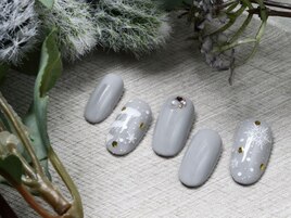 大人グレー、クリスマスネイル