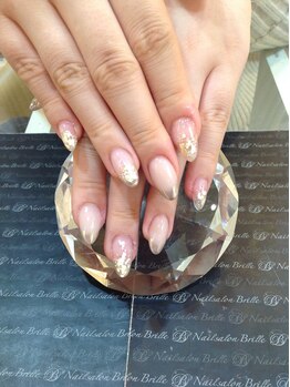 エスフィーネイルサロン ブリーユ(Esfy nailsalon Brille)/シェルネイル