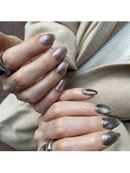 マカナ(Makana)/ マグネットネイル