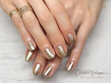 カラーホリック ネイルスパ(Colorholic Nailspa)/ゴールドネイル
