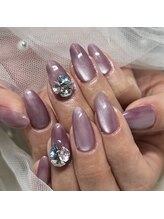 ソラール(SOLAR)/Vカットキラキラネイル☆