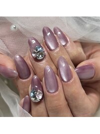 Vカットキラキラネイル☆