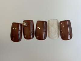 ブラウンニュアンスネイル