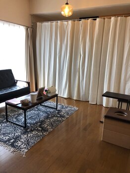 フリーセンス(Freecense)/＜店内＞