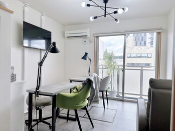 ザ フォーシックスフォー(THE 464)/【サロン紹介】