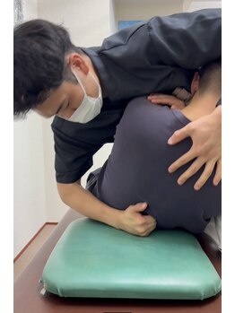 ニューカイロプラクティック カネヨシ/脊骨矯正・姿勢矯正