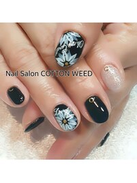 大人のフラワーネイル