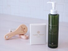 クロエクロウ(chloe'crow)/自社オリジナルコスメ