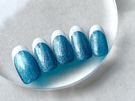 マグネットネイル×白フレンチ