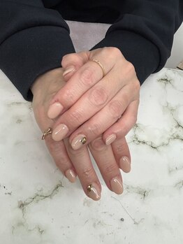 ネイルサロン エーナイン ザ ビッグ豊平店/シンプルネイル