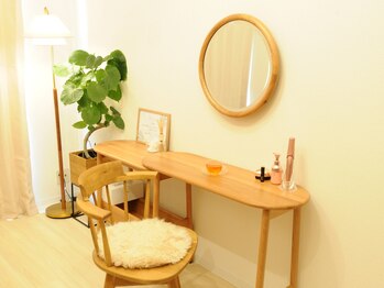 グレース 江坂(GRACE)/天然木で統一したインテリア