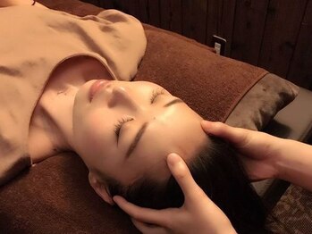 アジアンリラクゼーション ヴィラ 大橋店(asian relaxation villa)/ヘッドマッサージ
