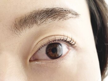 アイラッシュサロン ミューズ(Eyelash Salon Muse)/ぐい上げ立ち上げまつげ