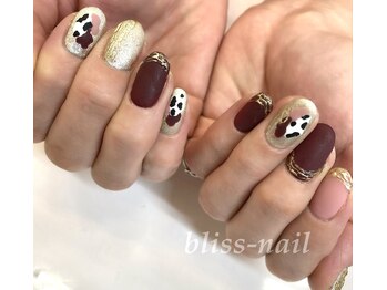 ブリスネイル(bliss-nail)/牛柄