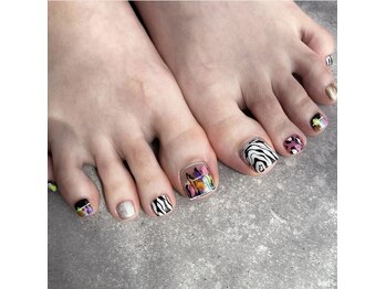 テン(ten.)/アートし放題 nail.