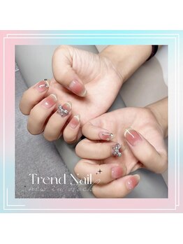 トレンドネイルスタジオ(Trend Nail Studio)/看板デザイン