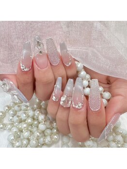 ラビィ 新宿店(Raviy)/ピクシーネイル