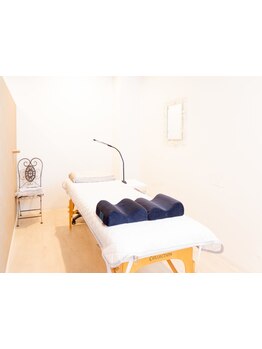 ナチュラル上品な目元にしたい