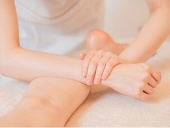 美人バスト 沼津店/バストアップは足の筋膜から！！