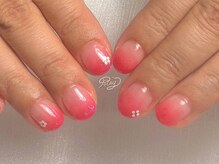 お正月気分を楽しむ 赤グラデ