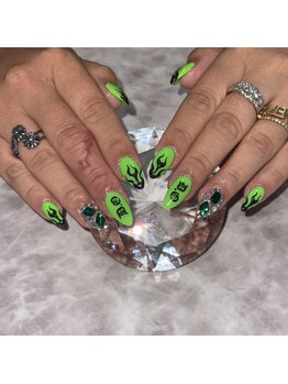 ルマネイル(LUMA NAIL)/