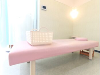 整体療院 温真堂 アンド ほぐしやさん らく～な