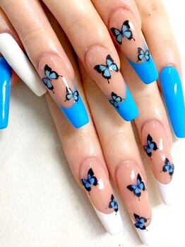 リーネイル(Riee nail)の写真/歴10年以上有資格者で技術力のあるネイリストが在籍☆ちび爪・折れてしまった爪もスカルプで指を長く魅せる