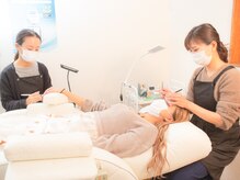 アンスリール(Un Sourire)の雰囲気（ネイルとまつ毛眉毛メニューの同時施術OK！時短＆お得♪）