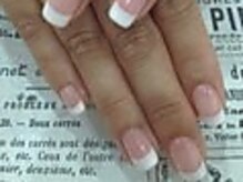 デイジー(daisy)/フレンチネイル