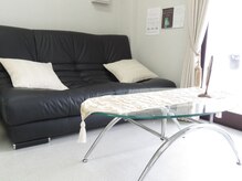 シェアキ(Chez Aki)/【内観】ウエィティングスペース