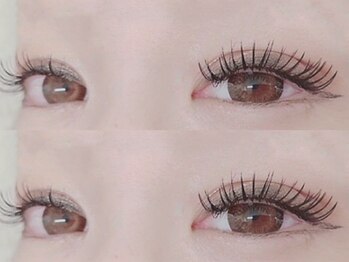 アイラッシュアンドネイルサロン アイリス(Airis)の写真/LEDで瞬間強力接着★従来のグルーよりもまつげに負担なく持続力がUP！軽い付け心地も人気の理由◎