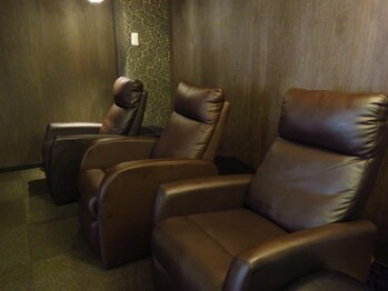 もみKING 池田公園前店/足ツボのイス