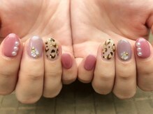 プラハネイル(+HER 美甲)/レオパード×シアーカラー
