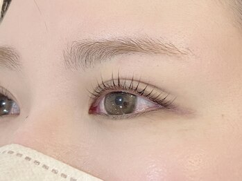 アグリューム(agrumes)の写真/【ラッシュコントロールカール☆】まつ毛パーマとダメージケアが同時に叶う♪健康で美しいまつ毛に★