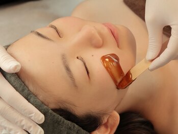 ワクシングサロン ツィター(Waxing salon zither)の写真/【完全個室×アクセス抜群】新大阪の脱毛専門サロン。梅田・心斎橋に行かなくて良い嬉しさ！が大好評◎