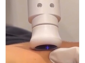 アンド リュクス(& Luxe)/プラズマシャワーで凸凹だって!