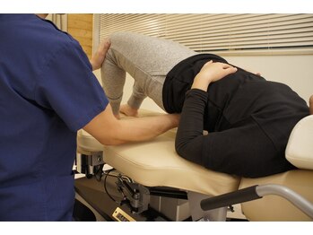 ホーム カイロプラクティック 平塚整体院/産後のエクササイズも指導！